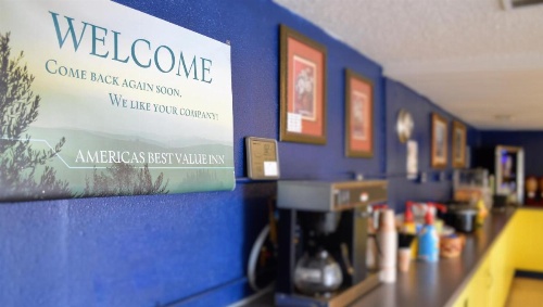 Americas Best Value Inn Sheridan image 8